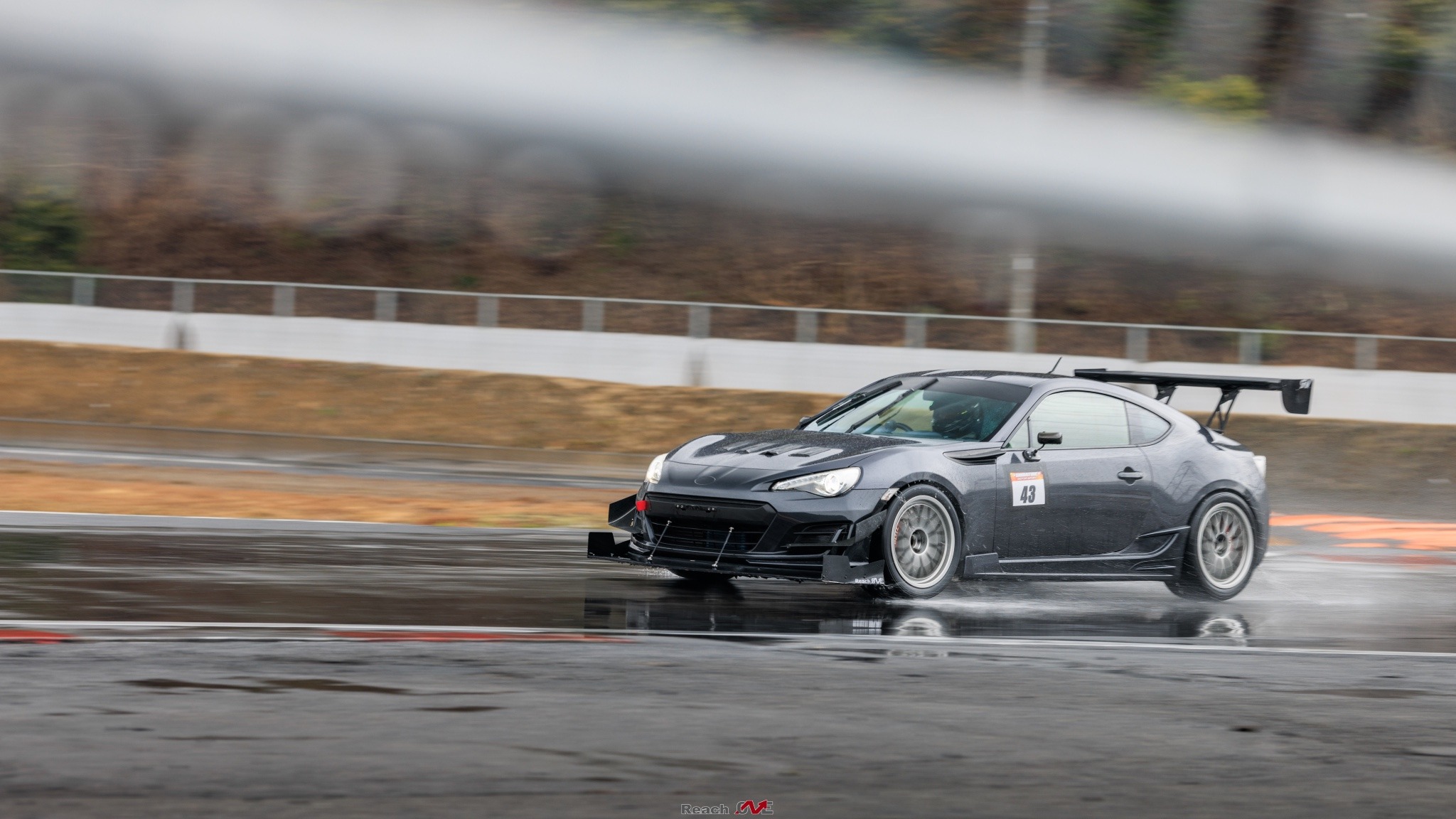 Reach0NE 乞食超伝導zn6